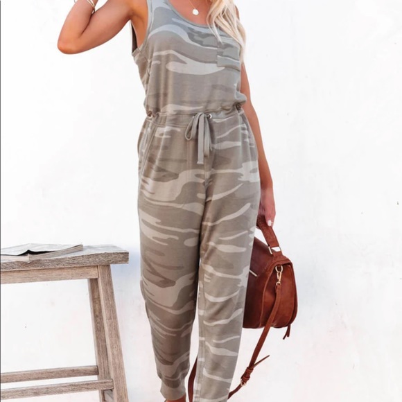 Womens Camo Romper pants - Picture 8 of 8